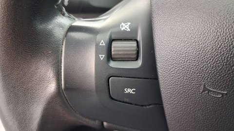 Voitures D'occasion À Chambourcy | Peugeot 2008 Puretech 82Ch S&S Bvm5 Signature