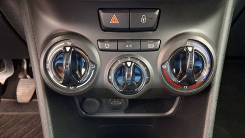 Voitures D'occasion À Chambourcy | Peugeot 208 Puretech 82Ch S&S Bvm5 Active