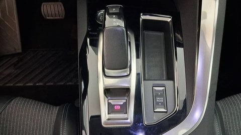 Voitures D'occasion À Chambourcy | Peugeot 3008 Ii Hybrid 225 E-Eat8 Allure