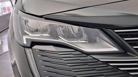 Voitures D'occasion À Les Mureaux | Peugeot 3008 Ii Hybrid 225 E-Eat8 Allure