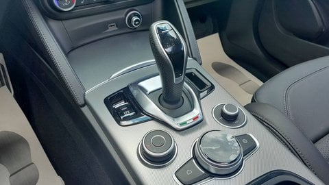 Voitures D'occasion À Pontoise | Alfa Romeo Stelvio 2.2 160 Ch At8 Veloce