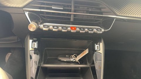 Voitures D'occasion À Buchelay | Peugeot 208 Electrique Ii Electrique 50 Kwh 136Ch Style