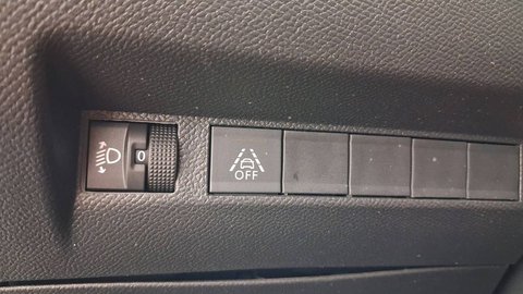 Voitures D'occasion À Saint-Brice-Sous-Forêt | Peugeot 208 Electrique Ii Electrique 50 Kwh 136C...