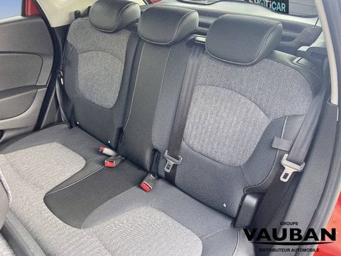 Voitures D'occasion À Gisors | Renault Captur Dci 90 Intens