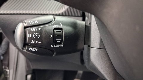 Voitures D'occasion À Osny | Peugeot 208 Puretech 75 S&S Bvm5 Active Pack