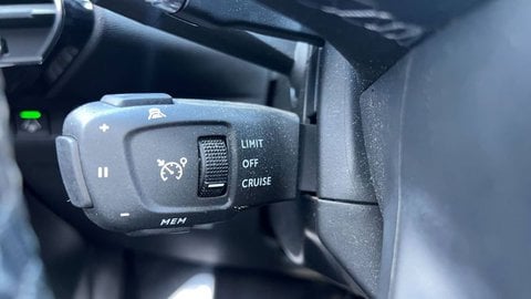 Voitures D'occasion À Gisors | Ds Ds 7 Ds7 Crossback Puretech 180 Eat8 Louvre