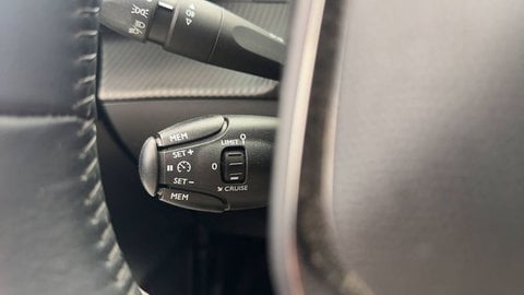 Voitures D'occasion À Buchelay | Peugeot 208 Electrique Ii Electrique 50 Kwh 136Ch Style