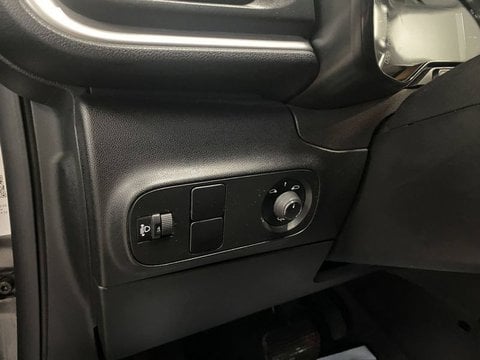 Voitures D'occasion À Les Mureaux | Citroën C3 Iii Puretech 110 S&S Eat6 Shine