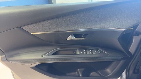 Voitures D'occasion À Buchelay | Peugeot 3008 Ii Puretech 130Ch S&S Eat8 Allure Pack