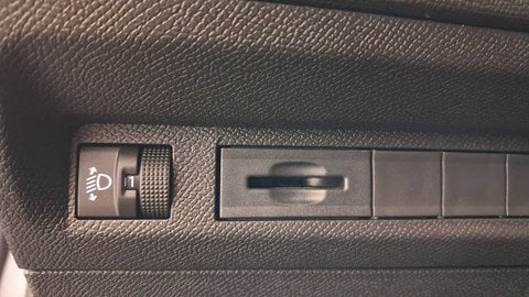 Voitures D'occasion À Chambourcy | Peugeot 308 Iii Puretech 130Ch S&S Eat8 Allure Pack