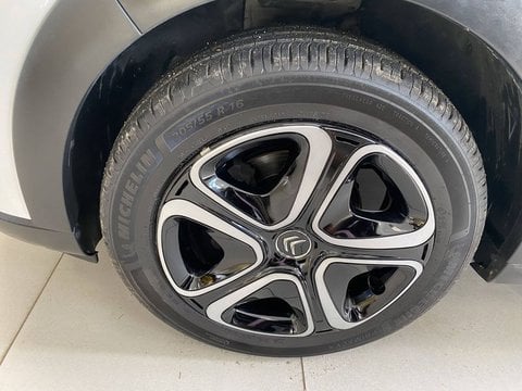 Voitures D'occasion À Les Mureaux | Citroën C3 Iii Puretech 83 S&S Bvm5 Shine