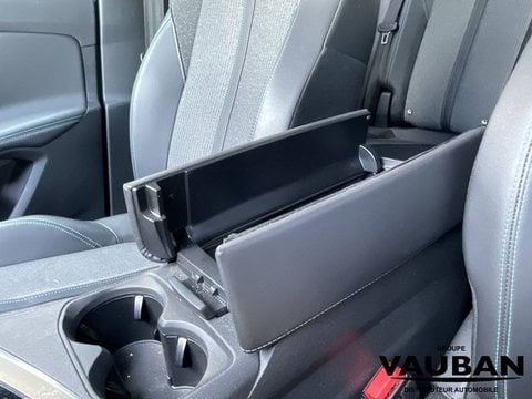 Voitures D'occasion À Chambourcy | Peugeot 3008 Puretech 130Ch S&S Eat8 Allure Pack