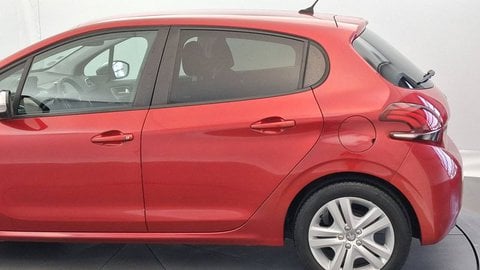 Voitures D'occasion À Saint-Germain-En-Laye | Peugeot 208 Puretech 82Ch S&S Bvm5 Signature