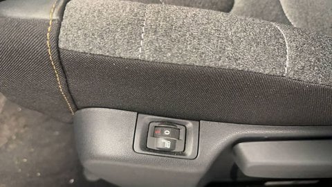 Voitures D'occasion À Buchelay | Citroën C3 Iii Puretech 83 Ch Bvm5 Plus