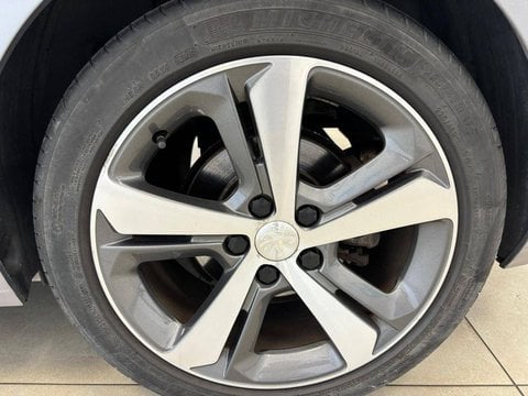 Voitures D'occasion À Mantes - Buchelay | Peugeot 308 Ii Puretech 130Ch S&S Bvm6 Gt Line