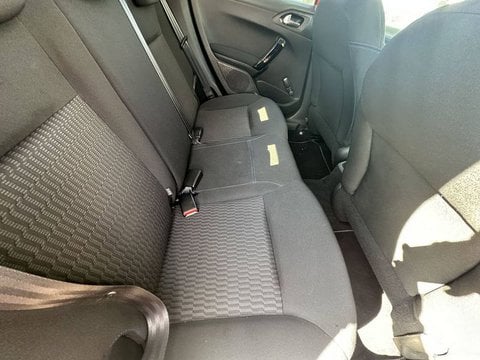 Voitures D'occasion À Chambourcy | Peugeot 208 1.2 Puretech 82Ch Bvm5 Style