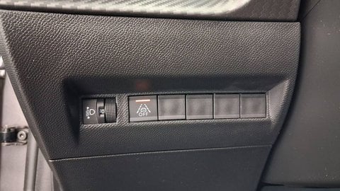 Voitures D'occasion À Buchelay | Peugeot 208 Ii Puretech 75 S&S Bvm5 Like