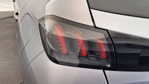 Voitures D'occasion À Chambourcy | Peugeot 208 Ii Puretech 100 S&S Eat8 Allure Pack