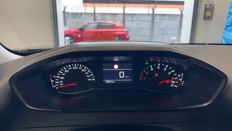 Voitures D'occasion À Buchelay | Peugeot 2008 Ii Puretech 130 S&S Bvm6 Allure
