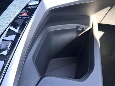 Voitures D'occasion À Argenteuil | Peugeot 5008 Iii Hybrid 145 Ch E-Dcs6 Allure