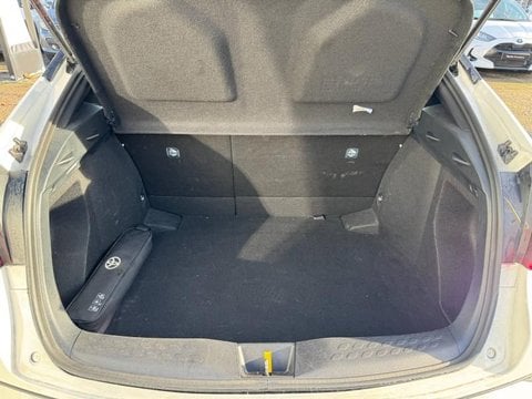 Voitures D'occasion À Argenteuil | Toyota C-Hr 122H Dynamic Business 2Wd E-Cvt + Programme Beyon...