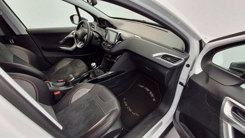 Voitures D'occasion À Saint-Brice-Sous-Forêt | Peugeot 2008 1.6 Bluehdi 120Ch S&S Bvm6 Crossway