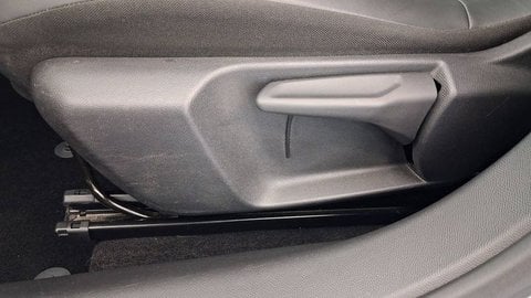 Voitures D'occasion À Osny | Peugeot 208 Ii Puretech 100 S&S Eat8 Allure