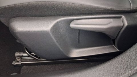 Voitures D'occasion À Sarcelles | Peugeot 208 Ii Puretech 100 S&S Bvm6 Allure Pack