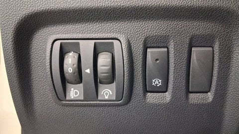 Voitures D'occasion À Osny | Renault Captur Dci 90 Energy Edc Business