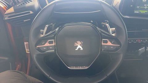 Voitures D'occasion À Buchelay | Peugeot 2008 Ii Puretech 130 S&S Eat8 Allure Pack