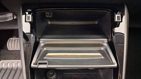 Voitures D'occasion À Chambourcy | Peugeot 208 Puretech 100 S&S Eat8 Allure Pack
