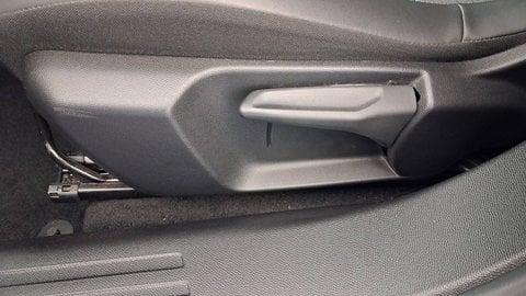 Voitures D'occasion À Herblay | Peugeot 2008 Ii Puretech 130 S&S Eat8 Allure Pack