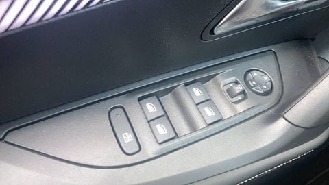 Voitures D'occasion À Chambourcy | Peugeot 2008 Ii 100 S&S Bvm6 Allure