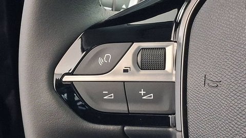 Voitures D'occasion À Buchelay | Peugeot 208 Ii Hybrid 110 Ch E-Dcs6 Style