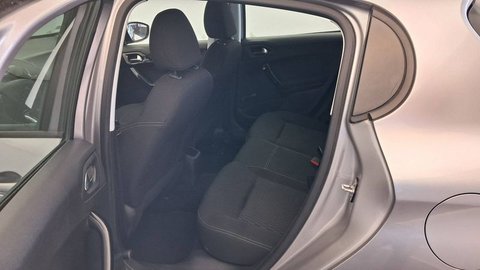 Voitures D'occasion À Chambourcy | Peugeot 208 Puretech 82Ch S&S Bvm5 Active