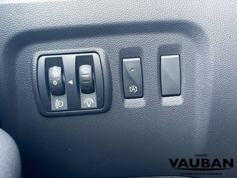Voitures D'occasion À Gisors | Renault Captur Dci 90 Intens