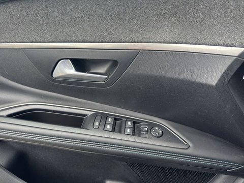 Voitures D'occasion À Buchelay | Peugeot 3008 Ii Hybrid 225 E-Eat8 Allure Pack