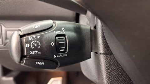 Voitures D'occasion À Buchelay | Peugeot 308 Ii Bluehdi 130Ch S&S Eat8 Road Trip