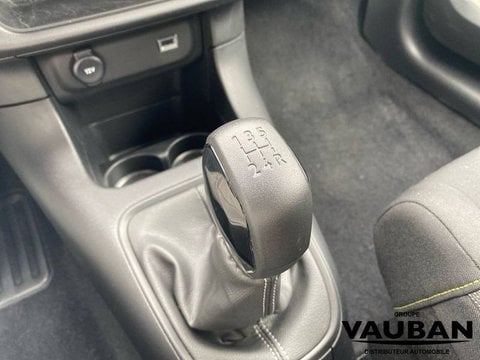 Voitures D'occasion À Gisors | Citroën C3 Iii Puretech 83 S&S Bvm5 Feel Pack