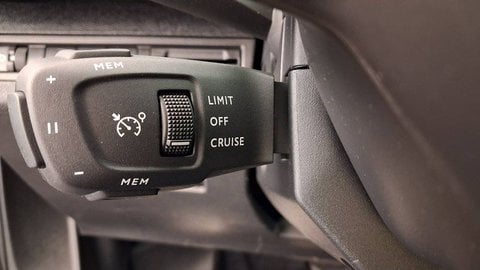 Voitures D'occasion À Buchelay | Peugeot 3008 Ii Puretech 130Ch S&S Eat8 Roadtrip