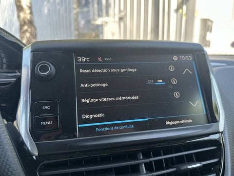Voitures D'occasion À Chambourcy | Peugeot 208 1.2 Puretech 82Ch Bvm5 Style