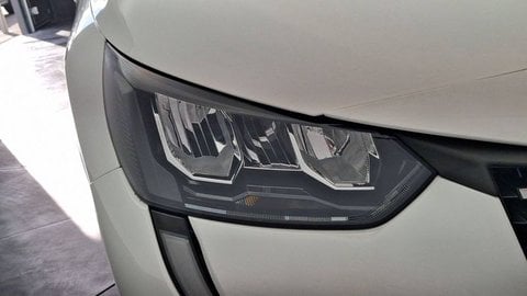 Voitures D'occasion À Chambourcy | Peugeot 208 Puretech 75 S&S Bvm5 Style