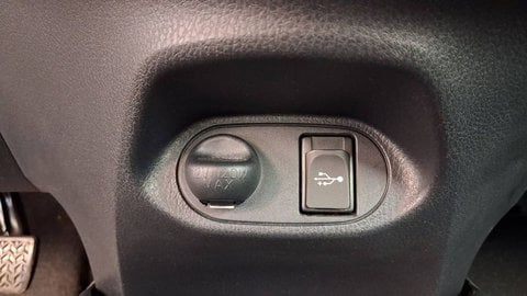 Voitures D'occasion À St-Brice-Sous-Forêt | Toyota Yaris Iii 70 Vvt-I France Connect