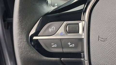 Voitures D'occasion À Saint-Brice-Sous-Forêt | Peugeot 2008 Ii Puretech 130 S&S Bvm6 Allure