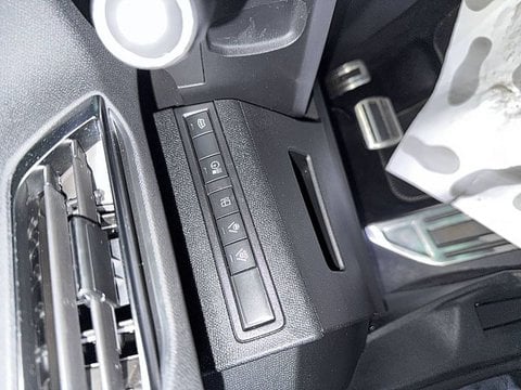 Voitures D'occasion À Saint-Brice-Sous-Forêt | Peugeot 3008 Ii Hybrid4 300 E-Eat8 Gt Pack