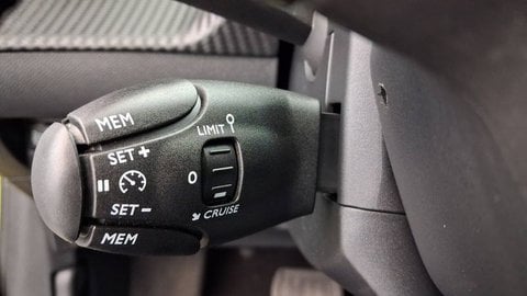 Voitures D'occasion À Argenteuil | Peugeot 208 Electrique Ii Electrique 50 Kwh 136Ch Active