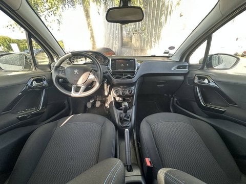 Voitures D'occasion À Chambourcy | Peugeot 208 Puretech 82Ch S&S Bvm5 Signature