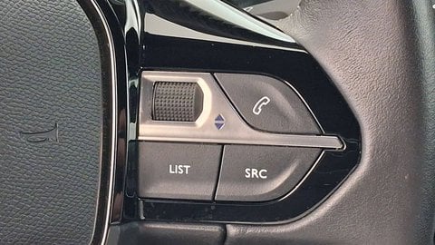 Voitures D'occasion À Buchelay | Peugeot 2008 Ii Puretech 100 S&S Bvm6 Allure