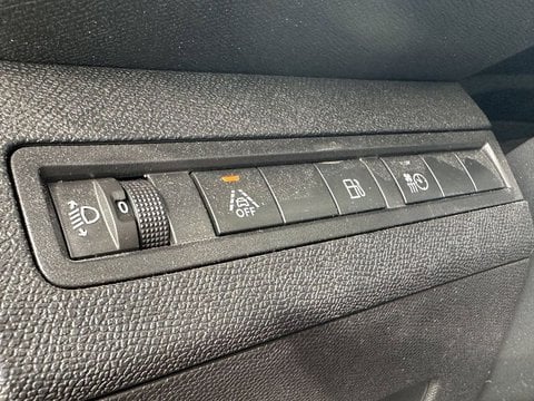 Voitures D'occasion À Chambourcy | Peugeot 3008 Ii Hybrid 225 E-Eat8 Allure