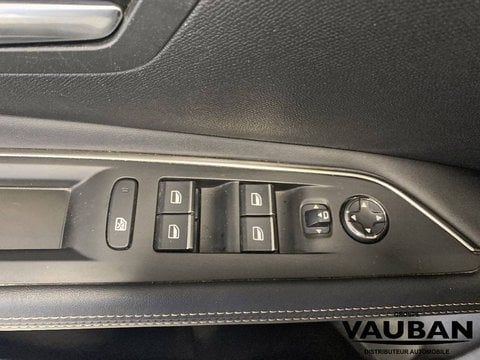 Voitures D'occasion À Les Mureaux | Peugeot 3008 Ii Hybrid 225 E-Eat8 Gt